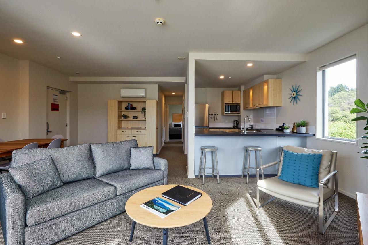 Kaikoura Luxury Apartments - Formerly Waves Luxury Apartments ภายนอก รูปภาพ