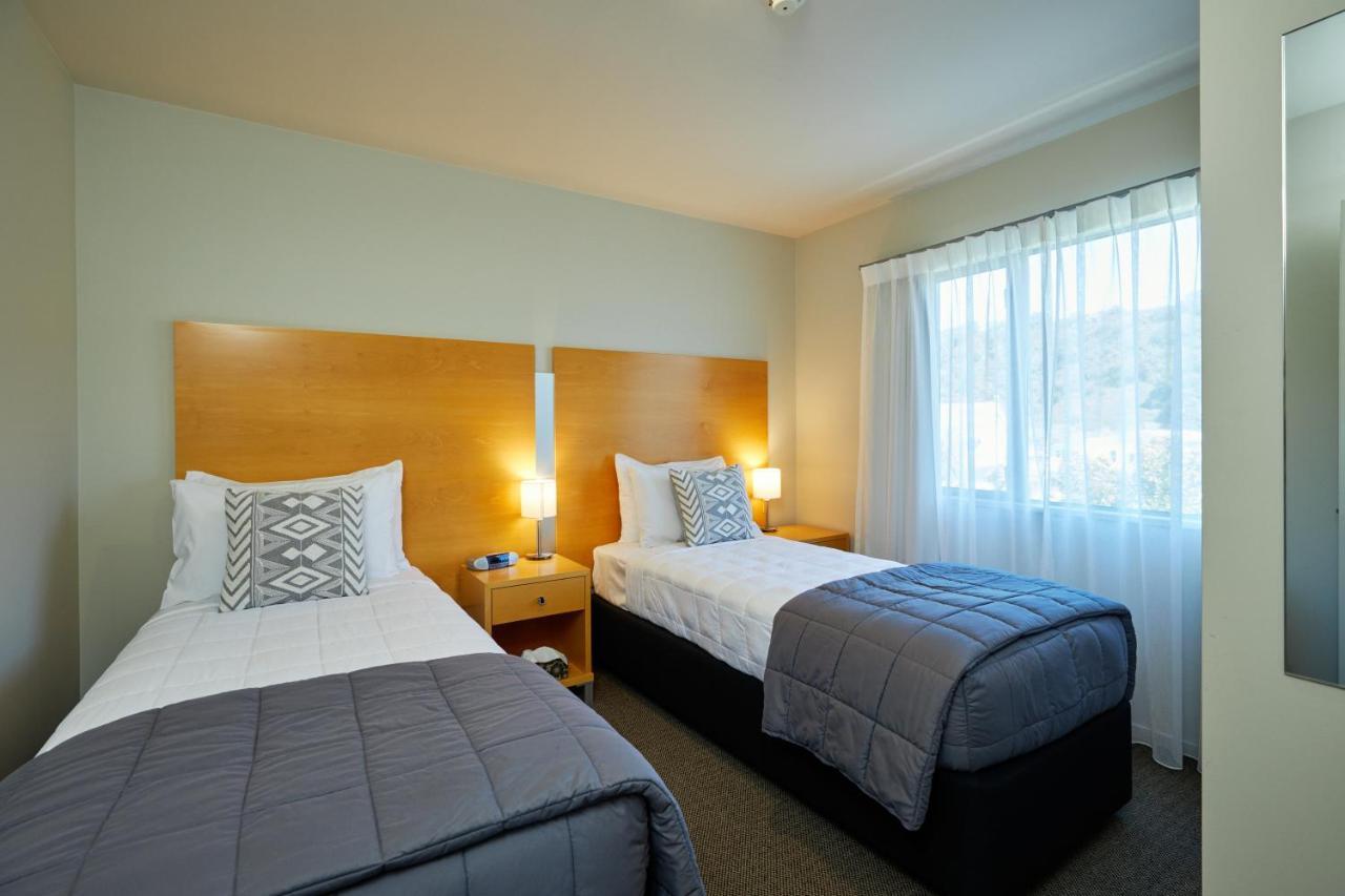 Kaikoura Luxury Apartments - Formerly Waves Luxury Apartments ภายนอก รูปภาพ