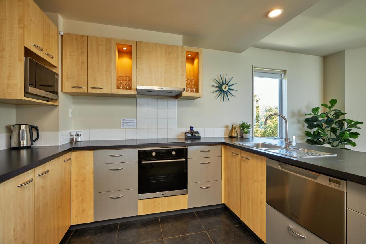 Kaikoura Luxury Apartments - Formerly Waves Luxury Apartments ภายนอก รูปภาพ