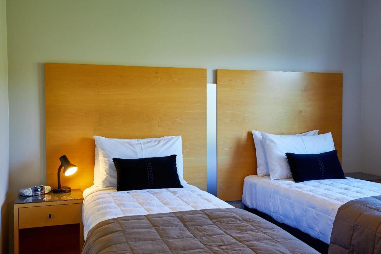 Kaikoura Luxury Apartments - Formerly Waves Luxury Apartments ภายนอก รูปภาพ